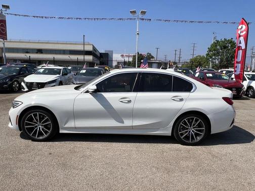 2019 BMW 330 330i