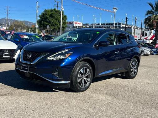 2023 Nissan Murano SV