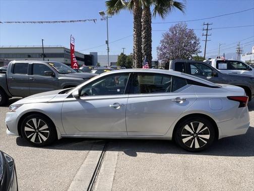 2022 Nissan Altima 2.5 SL