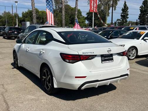 2025 Nissan Sentra SV