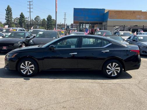 2025 Nissan Altima S