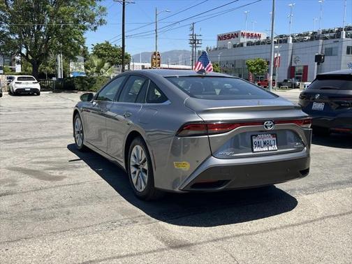 2022 Toyota Mirai Base