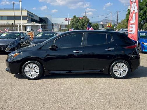 2023 Nissan Leaf S