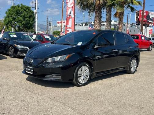 2023 Nissan Leaf S