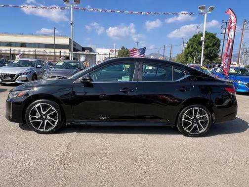 2025 Nissan Sentra SR