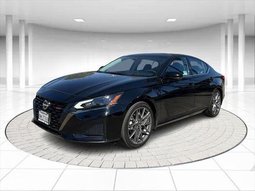 2024 Nissan Altima SR VC-Turbo FWD