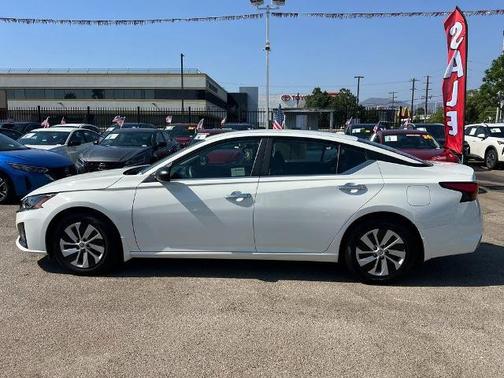 2025 Nissan Altima S