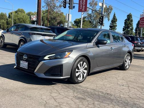 2025 Nissan Altima S