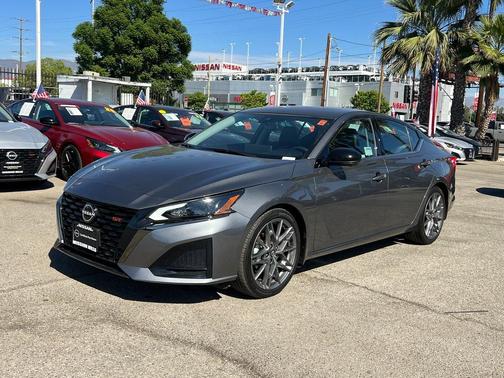 2024 Nissan Altima SR VC-Turbo FWD