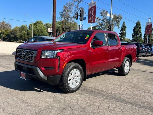 2022 Nissan Frontier SV