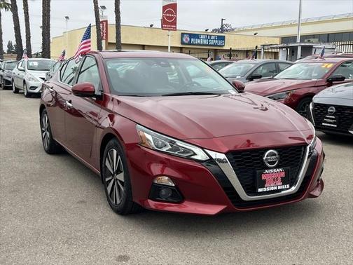 2022 Nissan Altima 2.5 SL