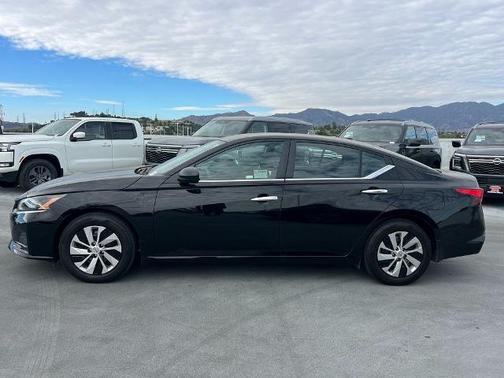 2025 Nissan Altima S