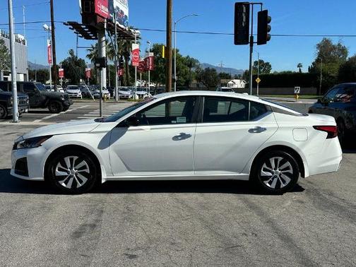 2025 Nissan Altima S