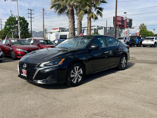 2025 Nissan Altima S