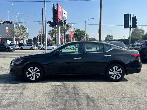 2025 Nissan Altima S