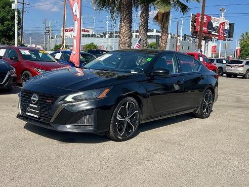 2023 Nissan Altima 2.5 SR