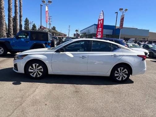 2025 Nissan Altima S