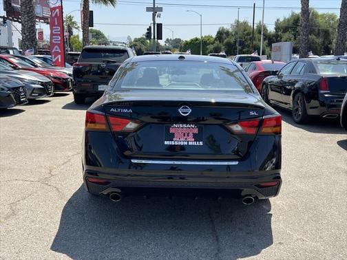 2022 Nissan Altima 2.5 SL