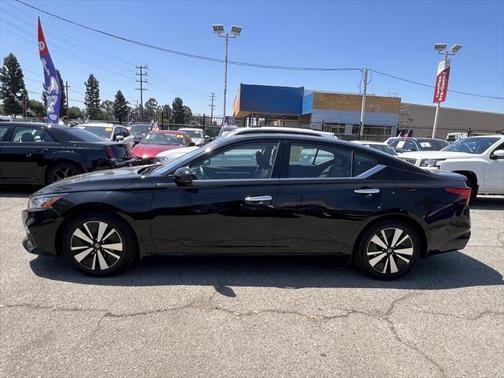 2022 Nissan Altima 2.5 SL