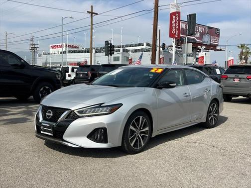 2023 Nissan Maxima SV Xtronic CVT