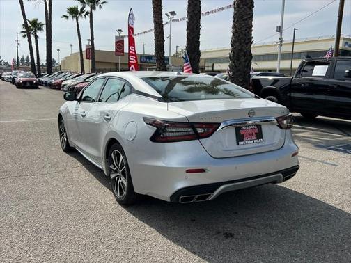 2023 Nissan Maxima SV Xtronic CVT