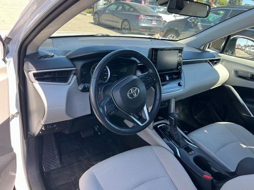 2022 Toyota Corolla Cross LE