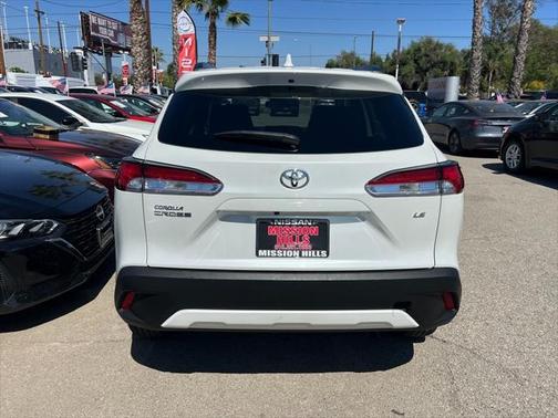 2022 Toyota Corolla Cross LE