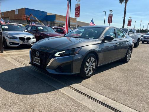 2025 Nissan Altima S