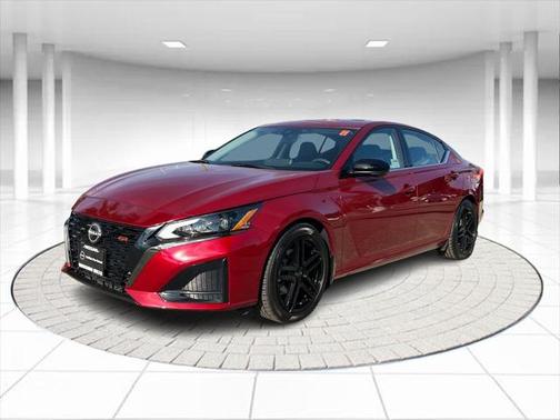 2024 Nissan Altima SR VC-Turbo FWD