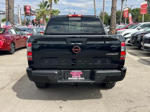 2023 Nissan Frontier PRO-X