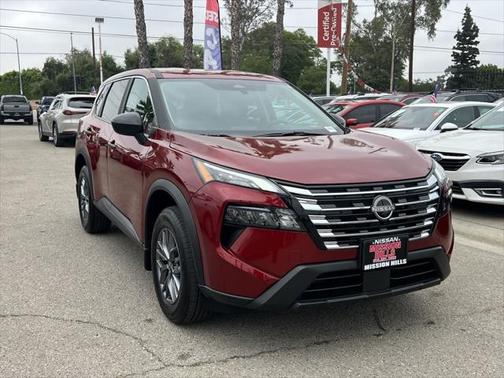 2025 Nissan Rogue S
