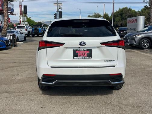 2020 Lexus NX 300h Base
