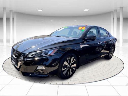 2022 Nissan Altima 2.5 SL