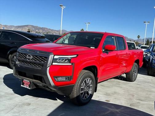 2025 Nissan Frontier SL