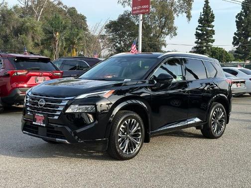 2024 Nissan Rogue Platinum