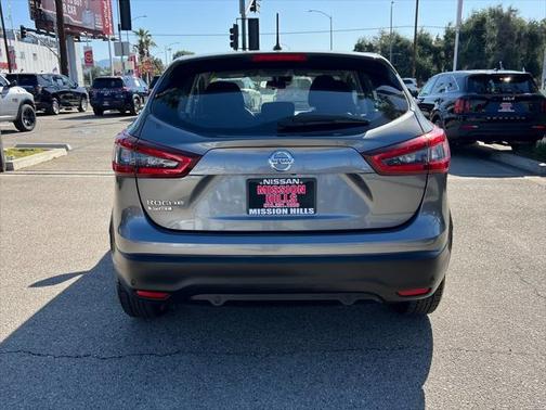2022 Nissan Rogue Sport S