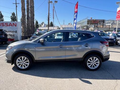2022 Nissan Rogue Sport S