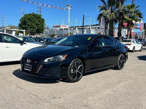 2024 Nissan Altima 2.5 SR