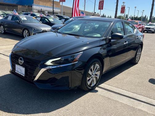 2025 Nissan Altima S