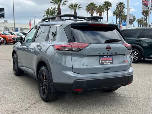 2025 Nissan Rogue Rock Creek