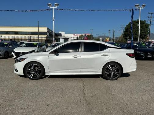 2022 Nissan Sentra SR