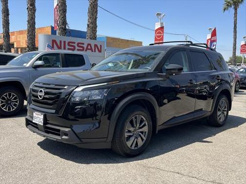 2024 Nissan Pathfinder SV FWD