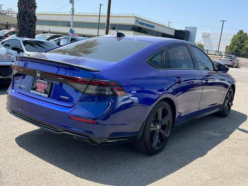2023 Honda Accord Hybrid Base