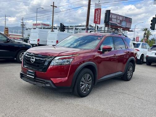2024 Nissan Pathfinder SV FWD