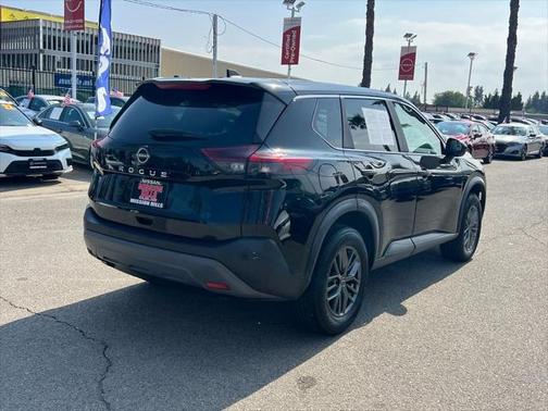 2023 Nissan Rogue S