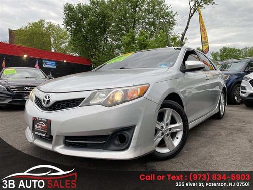 2014 Toyota Camry SE Sport