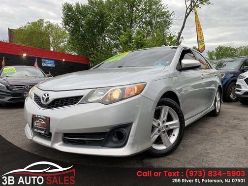 2014 Toyota Camry SE Sport