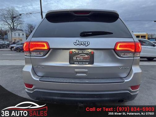 2016 Jeep Grand Cherokee Laredo