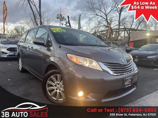 2012 Toyota Sienna XLE