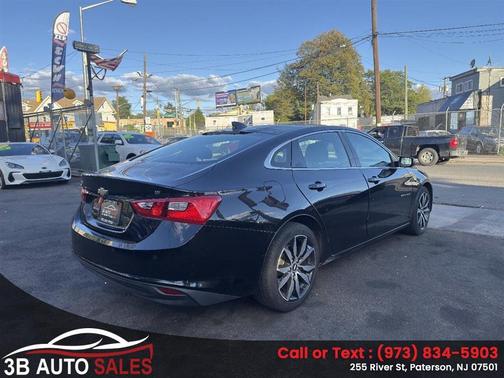 2017 Chevrolet Malibu 1LT